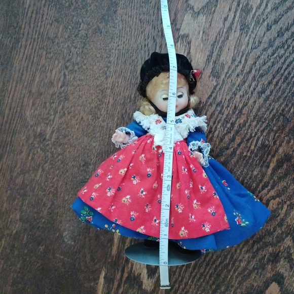 Mme Alexander "German" doll - Picture 9 of 9